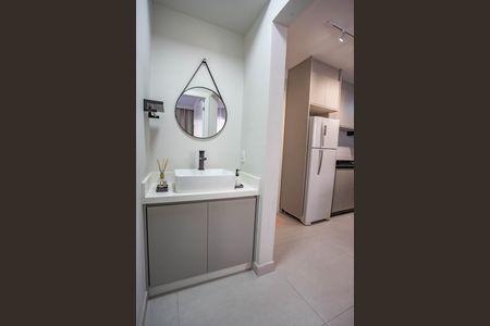 Apartamento à venda com 35m², 2 quartos e sem vaga Apartamento à venda com 35m², 2 quartos e sem vagaBanheiro