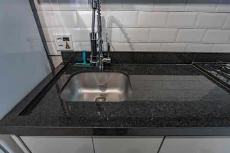 Apartamento à venda com 35m², 2 quartos e sem vaga Apartamento à venda com 35m², 2 quartos e sem vagaCozinha e Área de Serviço