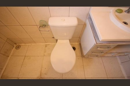 Casa à venda com 380m², 4 quartos e 3 vagas Casa à venda com 380m², 4 quartos e 3 vagasBanheiro