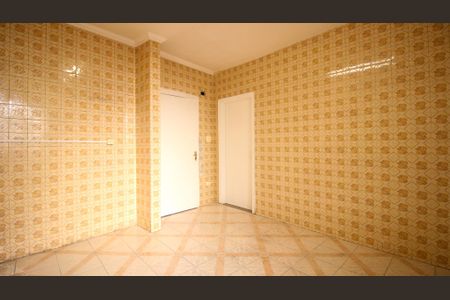 Casa à venda com 380m², 4 quartos e 3 vagas Casa à venda com 380m², 4 quartos e 3 vagasCozinha