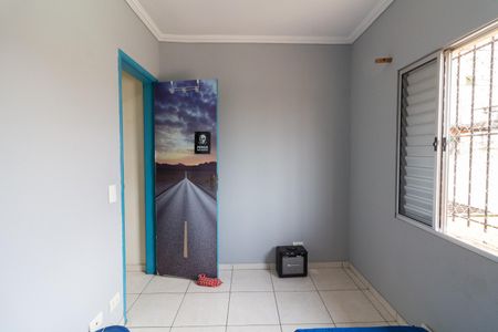 Casa à venda com 86m², 2 quartos e 2 vagas Casa à venda com 86m², 2 quartos e 2 vagasQuarto 2