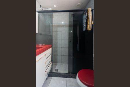 Apartamento à venda com 67m², 2 quartos e 1 vaga Apartamento à venda com 67m², 2 quartos e 1 vagaBanheiro