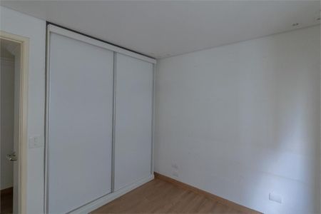 Apartamento à venda com 204m², 4 quartos e 2 vagas