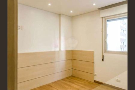 Apartamento à venda com 204m², 4 quartos e 2 vagas