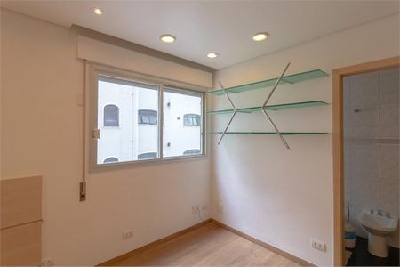 Apartamento à venda com 204m², 4 quartos e 2 vagas