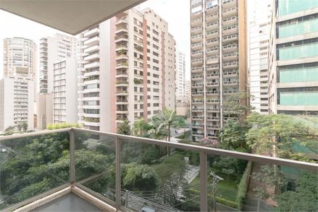 Apartamento à venda com 204m², 4 quartos e 2 vagas