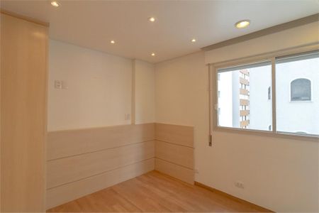 Apartamento à venda com 204m², 4 quartos e 2 vagas