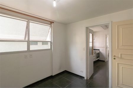 Apartamento à venda com 204m², 4 quartos e 2 vagas