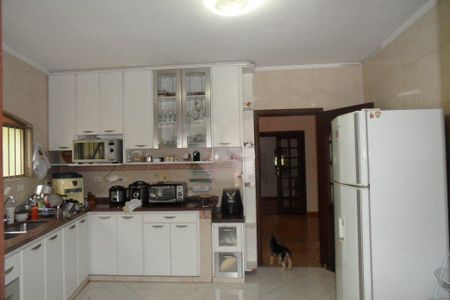 Casa à venda com 200m², 3 quartos e 2 vagas