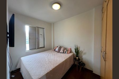 Apartamento à venda com 80m², 3 quartos e 1 vaga