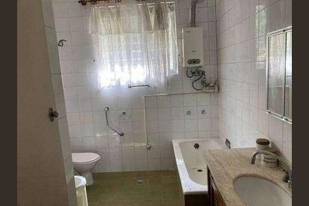 Casa à venda com 430m², 4 quartos e 4 vagas