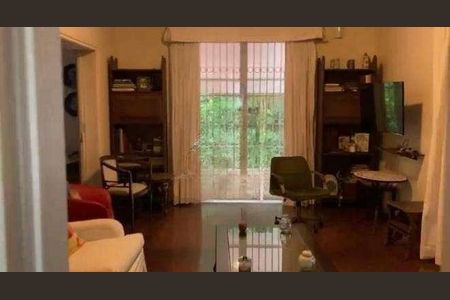 Casa à venda com 430m², 4 quartos e 4 vagas