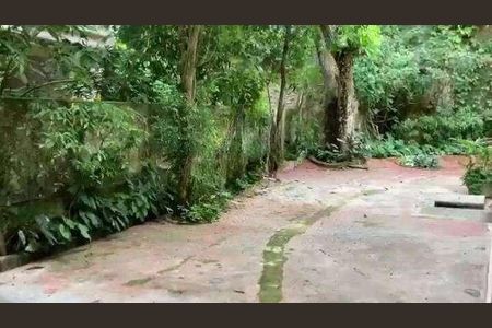Casa à venda com 430m², 4 quartos e 4 vagas