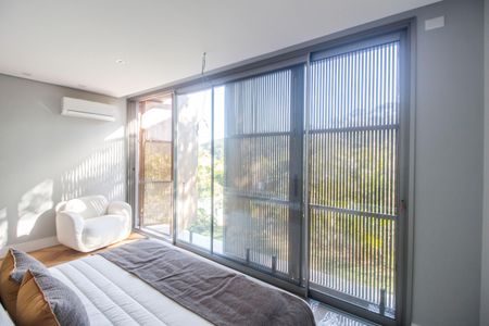 Casa de condomínio à venda com 813m², 3 quartos e 3 vagas Casa de condomínio à venda com 813m², 3 quartos e 3 vagasSuíte master