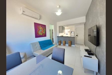 Apartamento à venda com 63m², 2 quartos e 1 vaga