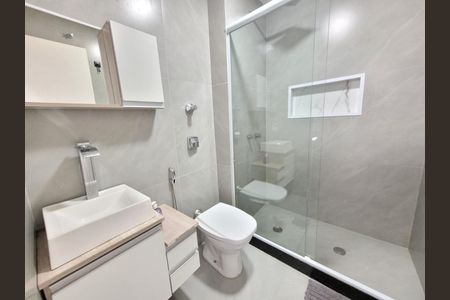 Apartamento à venda com 63m², 2 quartos e 1 vaga