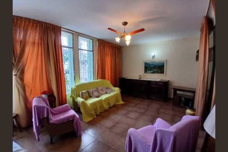 Casa à venda com 440m², 5 quartos e 8 vagas