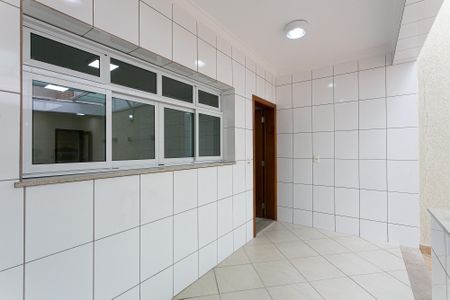 Casa à venda com 213m², 4 quartos e 4 vagasÁrea de Serviço