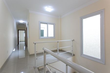 Casa à venda com 213m², 4 quartos e 4 vagasCorredor