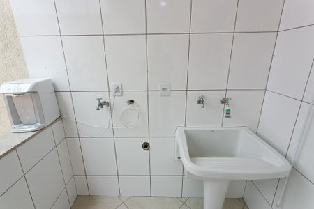 Casa à venda com 213m², 4 quartos e 4 vagasÁrea de Serviço