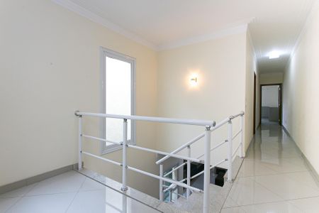 Casa à venda com 213m², 4 quartos e 4 vagasCorredor