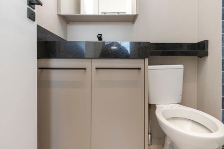 Apartamento à venda com 27m², 1 quarto e sem vaga Apartamento à venda com 27m², 1 quarto e sem vagaBanheiro