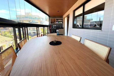 Apartamento à venda com 84m², 2 quartos e 1 vaga