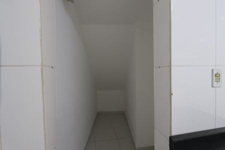 Casa à venda com 100m², 2 quartos e sem vagaCozinha - despensa