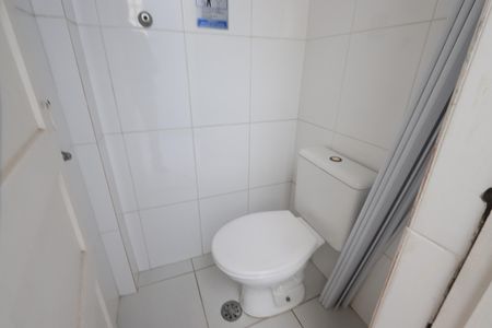 Casa à venda com 100m², 2 quartos e sem vagaBanheiro de serviço