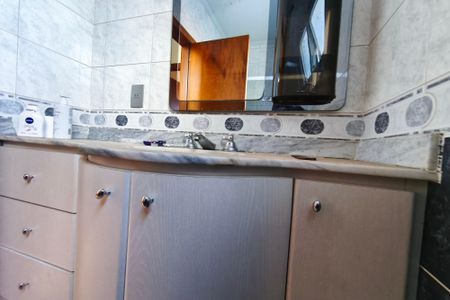 Casa para alugar com 321m², 3 quartos e 3 vagas Casa para alugar com 321m², 3 quartos e 3 vagasBanheiro Social