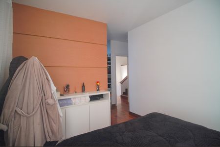 Casa à venda com 350m², 5 quartos e 3 vagasSuíte