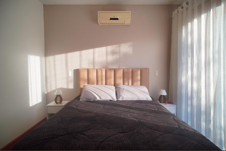 Casa à venda com 350m², 5 quartos e 3 vagasSuíte