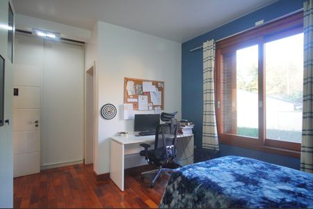 Casa à venda com 350m², 5 quartos e 3 vagasSuíte 2