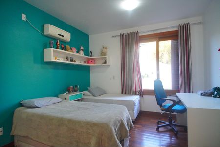 Casa à venda com 350m², 5 quartos e 3 vagasSuíte 3