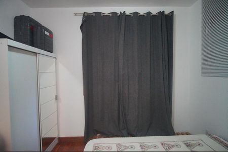 Casa à venda com 350m², 5 quartos e 3 vagasQuarto 2