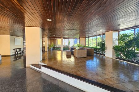 Apartamento para alugar com 120m², 3 quartos e 2 vagasÁrea comum - Playground