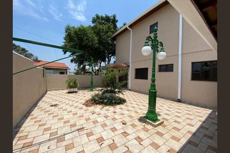 Casa à venda com 380m², 4 quartos e 5 vagas Casa à venda com 380m², 4 quartos e 5 vagasFoto 44