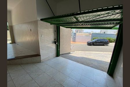 Casa à venda com 380m², 4 quartos e 5 vagas Casa à venda com 380m², 4 quartos e 5 vagasFoto 49
