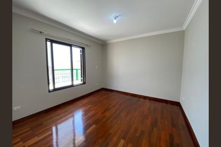 Casa à venda com 380m², 4 quartos e 5 vagas Casa à venda com 380m², 4 quartos e 5 vagasFoto 30