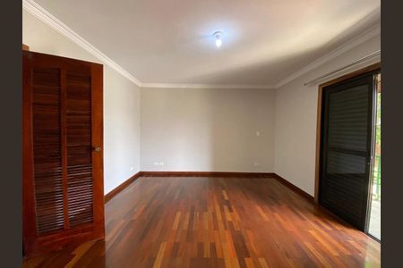 Casa à venda com 380m², 4 quartos e 5 vagas Casa à venda com 380m², 4 quartos e 5 vagasFoto 16