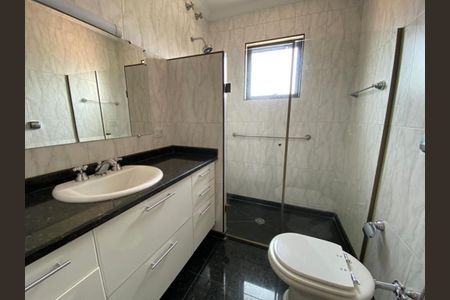 Casa à venda com 380m², 4 quartos e 5 vagas Casa à venda com 380m², 4 quartos e 5 vagasFoto 19
