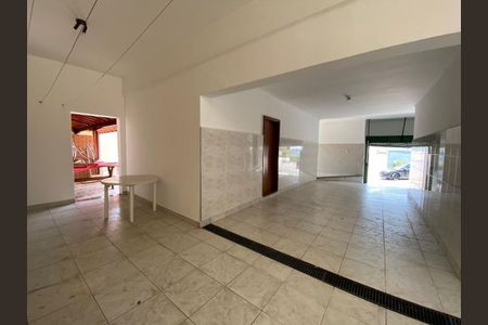 Casa à venda com 380m², 4 quartos e 5 vagas Casa à venda com 380m², 4 quartos e 5 vagasFoto 40