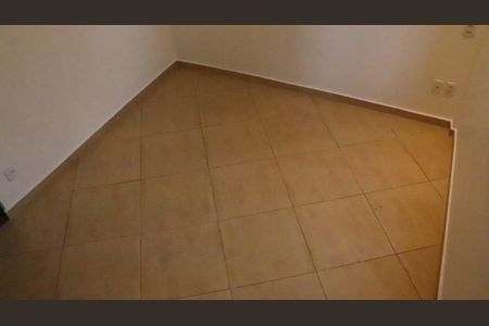 Apartamento à venda com 74m², 2 quartos e sem vaga