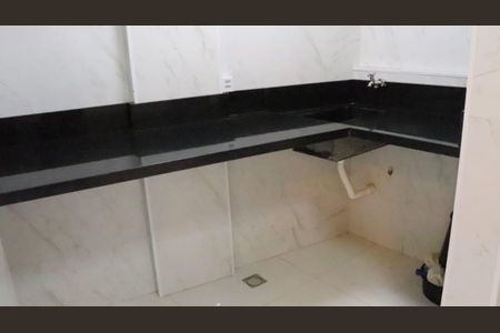 Apartamento à venda com 74m², 2 quartos e sem vaga