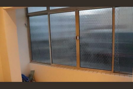 Apartamento à venda com 74m², 2 quartos e sem vaga