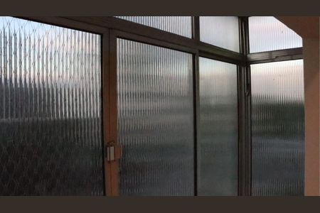 Apartamento à venda com 74m², 2 quartos e sem vaga