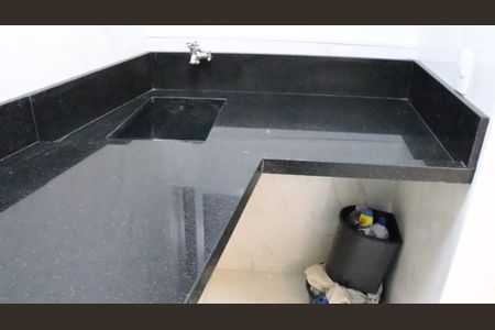 Apartamento à venda com 74m², 2 quartos e sem vaga