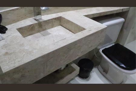 Apartamento à venda com 74m², 2 quartos e sem vaga