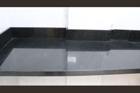 Apartamento à venda com 74m², 2 quartos e sem vaga