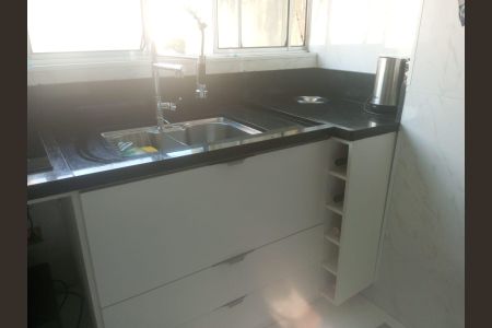 Apartamento à venda com 74m², 2 quartos e sem vaga